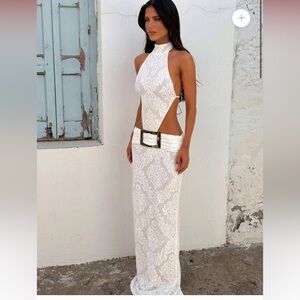 Chic White Backless Lace Dress